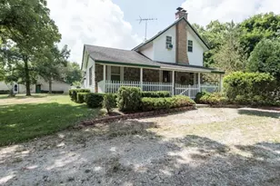 17049 W Edwards Rd, Antioch, IL 60002 - Photo 14