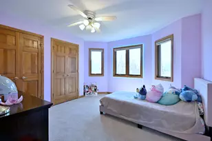 5681 River Park Dr, Libertyville, IL 60048 - Photo 36