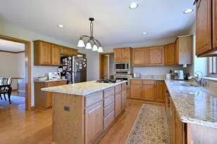 5681 River Park Dr, Libertyville, IL 60048 - Photo 16