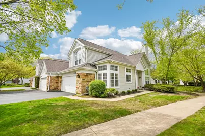 1058 Providence Lane, Buffalo Grove, IL 60089 - Photo 1