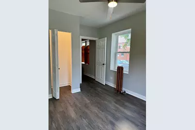 2456 W Lithuanian Plaza Court, Chicago, IL 60629 - Photo 8