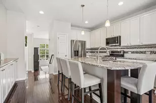 33 N Lincoln Ln, Arlington Heights, IL 60004 - Photo 8