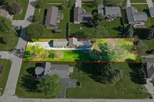 1107 N East St, Marengo, IL 60152 - Photo 4