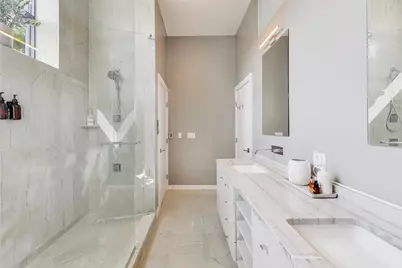 2050 W Huron Street, Chicago, IL 60612 - Photo 26