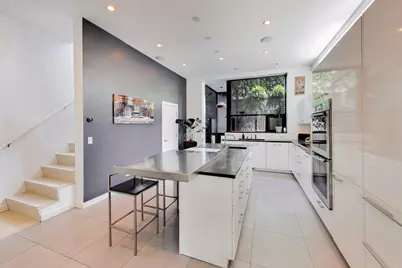 2050 W Huron Street, Chicago, IL 60612 - Photo 14