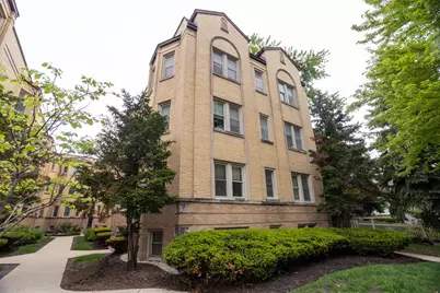 417 Wisconsin Avenue #1E, Oak Park, IL 60302 - Photo 2