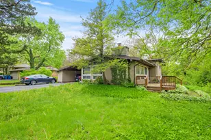 12432 S Oak Park Ave, Palos Heights, IL 60463 - Photo 1