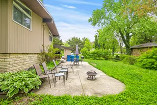 12432 S Oak Park Ave, Palos Heights, IL 60463 - Photo 4