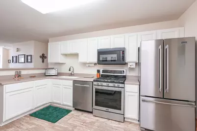 405 Stonegate Way #405, Manteno, IL 60950 - Photo 12