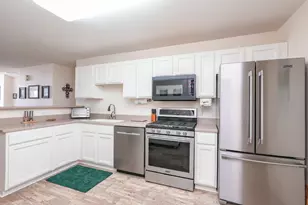 405 Stonegate Way, Manteno, IL 60950 - Photo 12