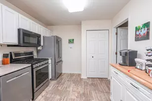 405 Stonegate Way, Manteno, IL 60950 - Photo 14