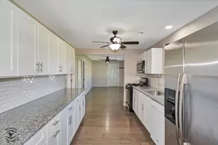 201 1/2 Reverend Walton Dr, Lockport, IL 60441 - Photo 10