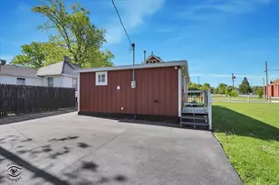 201 1/2 Reverend Walton Dr, Lockport, IL 60441 - Photo 24