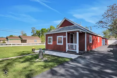 201 1/2 Reverend Walton Drive, Lockport, IL 60441 - Photo 2