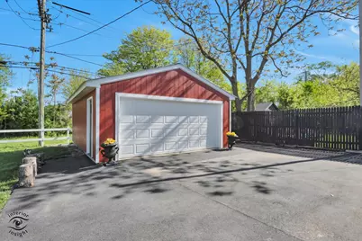 201 1/2 Reverend Walton Drive, Lockport, IL 60441 - Photo 22