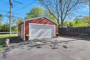 201 1/2 Reverend Walton Dr, Lockport, IL 60441 - Photo 22