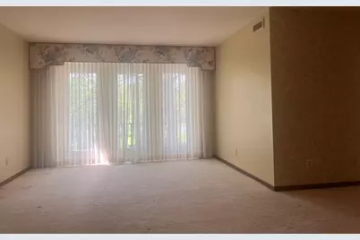 2608 186th Street #206, Lansing, IL 60438 - Photo 8