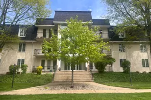 2608 186th St, Lansing, IL 60438 - Photo 2