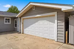 1203 10th Ave, Rock Falls, IL 61071 - Photo 12