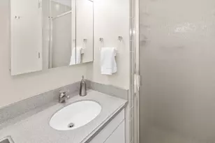 900 N Lake Shore Dr, Chicago, IL 60611 - Photo 22