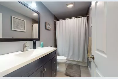 705 E Douglas Street, Saint John, IL 61873 - Photo 8