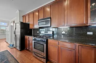 100 Prairie Park Dr, Wheeling, IL 60090 - Photo 12