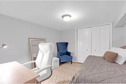 15 Devonshire Drive, Oak Brook, IL 60523 - Photo 32