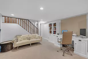 15 Devonshire Dr, Oak Brook, IL 60523 - Photo 34