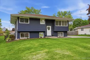 34 W Amber Ave, Cortland, IL 60112 - Photo 2