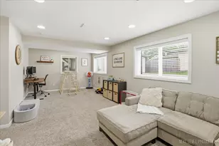 34 W Amber Ave, Cortland, IL 60112 - Photo 22