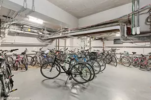 4970 N Marine Dr, Chicago, IL 60640 - Photo 24