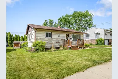 1270 W Staver Street, Freeport, IL 61032 - Photo 1