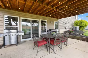 324 Byron Ave, Bloomingdale, IL 60108 - Photo 16