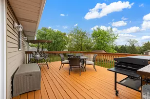 324 Byron Ave, Bloomingdale, IL 60108 - Photo 18