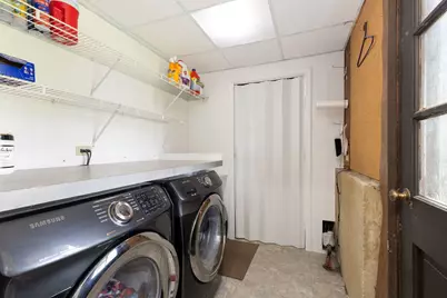 324 Byron Avenue, Bloomingdale, IL 60108 - Photo 14