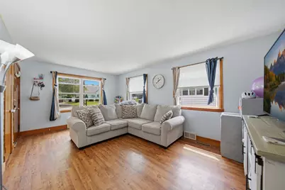 1309 8th Avenue, Sterling, IL 61081 - Photo 6