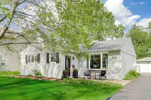 3100 Falcon Ct W, Rolling Meadows, IL 60008 - Photo 1