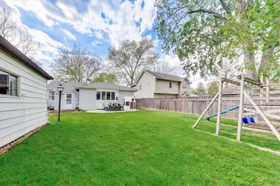 3100 Falcon Court W, Rolling Meadows, IL 60008 - Photo 22