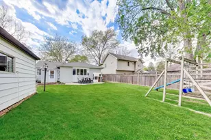 3100 Falcon Ct W, Rolling Meadows, IL 60008 - Photo 22