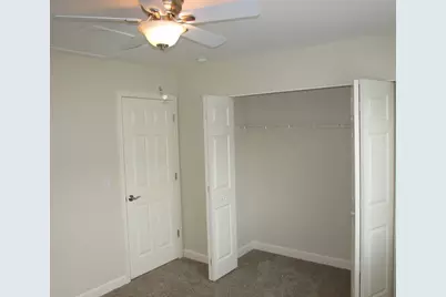 32461 N Rushmore Avenue, Lakemoor, IL 60051 - Photo 18