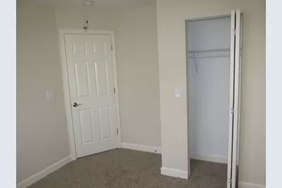 32461 N Rushmore Avenue, Lakemoor, IL 60051 - Photo 22