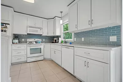 528 Chester Avenue, Danville, IL 61832 - Photo 10