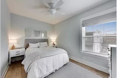 3351 N Clifton Avenue #2E, Chicago, IL 60657 - Photo 10