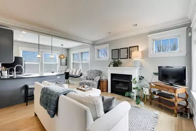 3351 N Clifton Avenue #2E, Chicago, IL 60657 - Photo 4