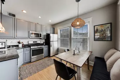 3351 N Clifton Avenue #2E, Chicago, IL 60657 - Photo 8