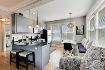3351 N Clifton Avenue #2E, Chicago, IL 60657 - Photo 6