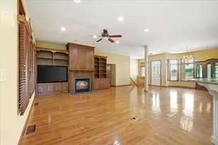 30 Canterbury Ct, Fairbury, IL 61739 - Photo 14