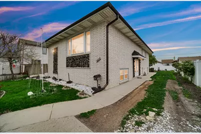 4219 Wehrman Avenue, Schiller Park, IL 60176 - Photo 2