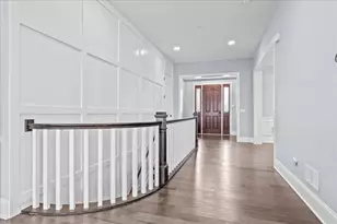 30 S Orch Cir, Lake Forest, IL 60045 - Photo 2