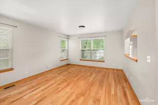 2595 Autumn Grove Ct W, Aurora, IL 60504 - Photo 10